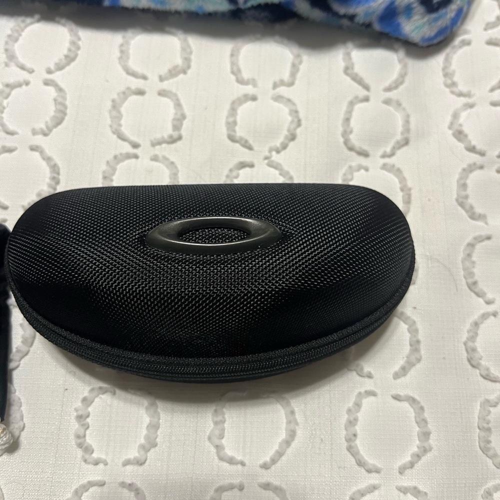Oakley Sutro Sunglasses - Picture 7 of 7